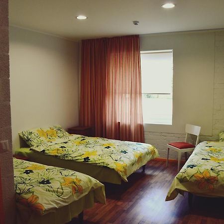 Saare Automatic Hostel パルヌ エクステリア 写真