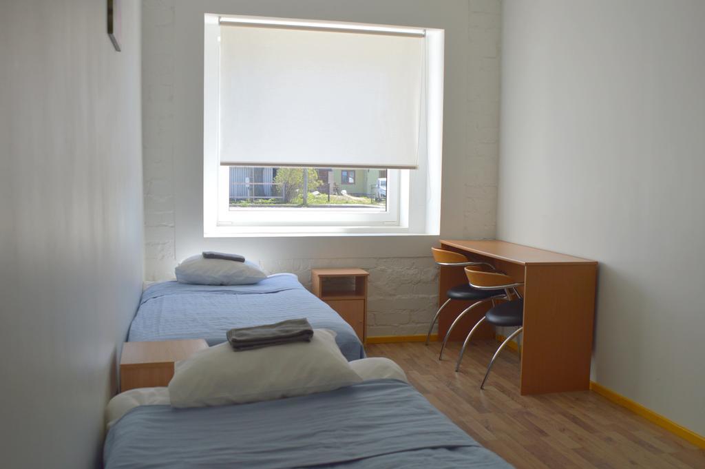 Saare Automatic Hostel パルヌ エクステリア 写真