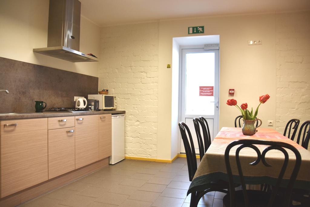 Saare Automatic Hostel パルヌ エクステリア 写真